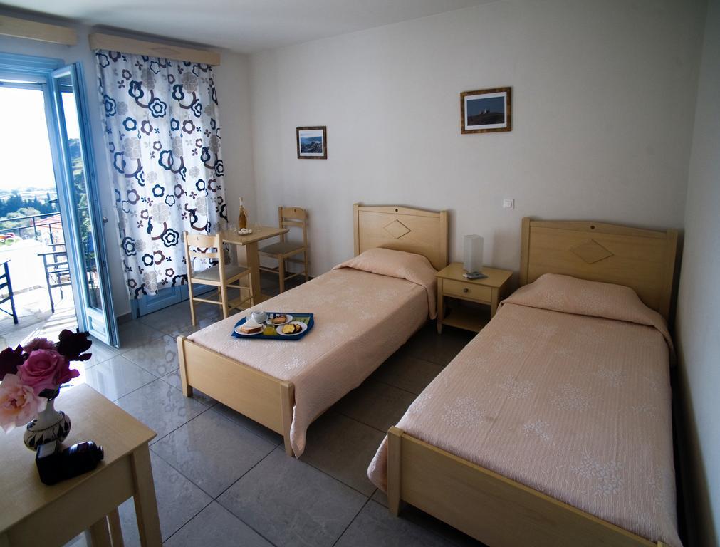 Aiolos Hotel Ménites Exterior foto